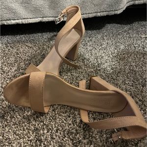 David's bridal heels